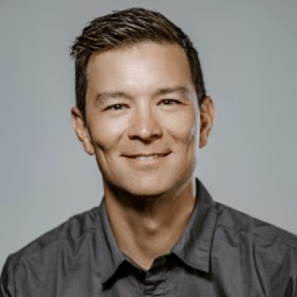 This is a picture of Aaron Suzuki