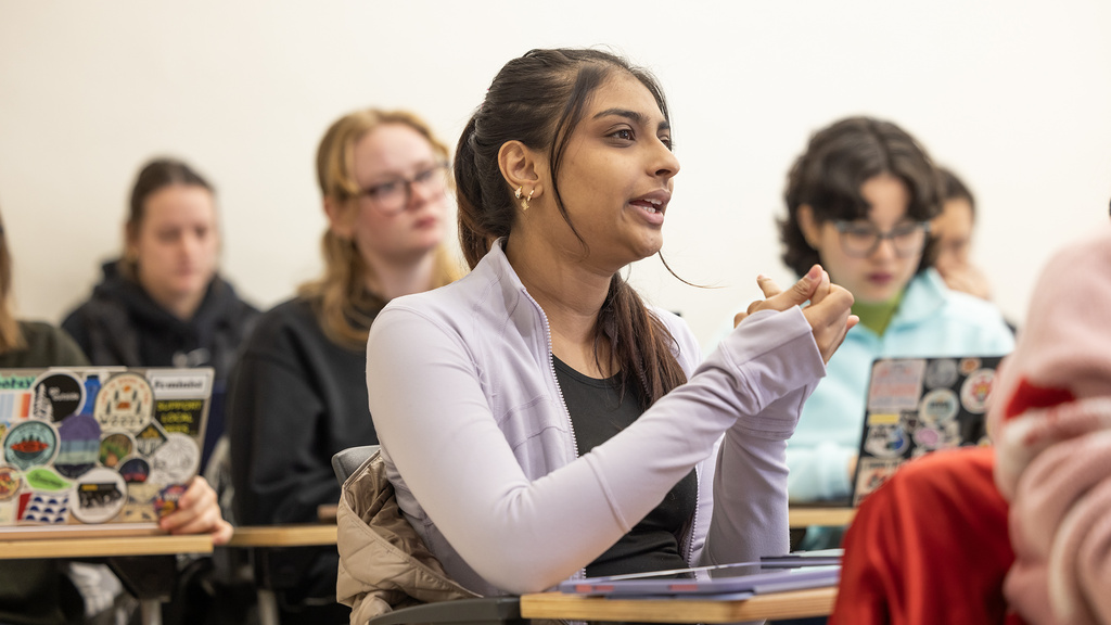 EPPL student in classroom discussion